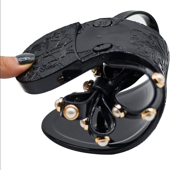 Jelly Flip Flops w/ Pearl and Bow Accents - Picture 4 of 5